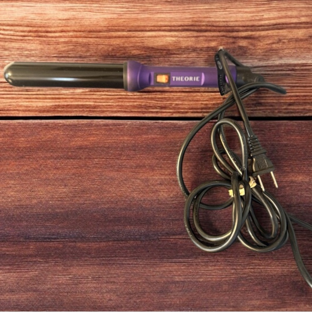 Theorie Professional Classic Clipless Curling Wand Iron Purple 1.25 inch Barrel